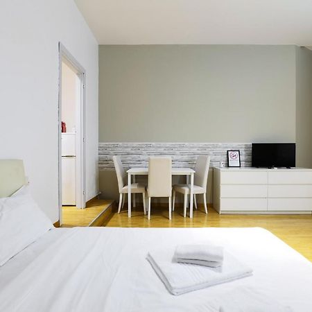 Cadorna Apartments Milano Esterno foto